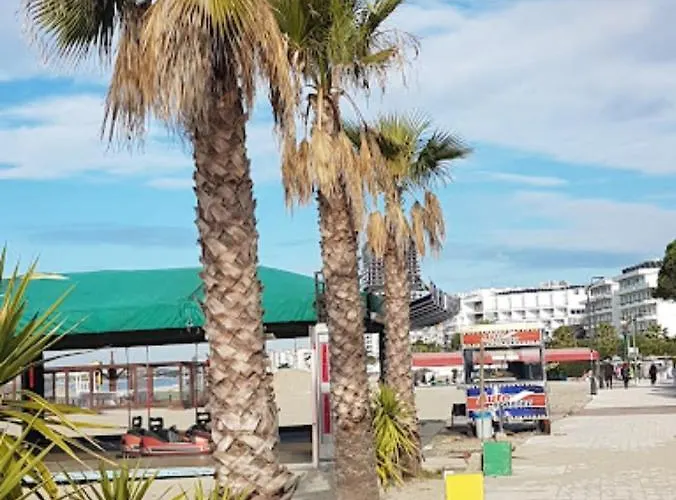 Ferienwohnung Golem アパート *